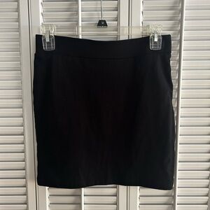 Mini pencil skirt